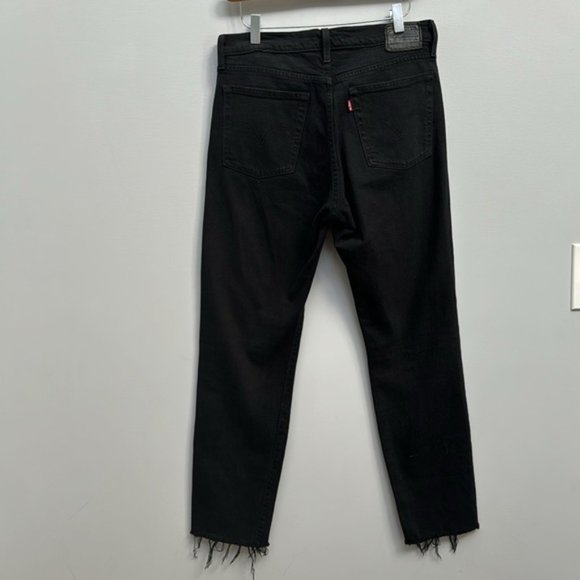 Levi’s Black Distressed Wedgie Straight Leg Jeans Size 28 - Picture 5 of 13